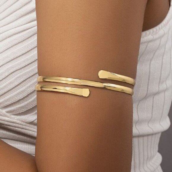 NWT, Gold Arm Cuff Arm Band - Picture 1 of 1